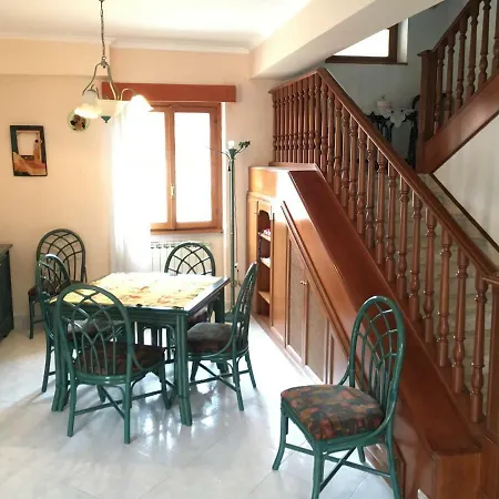 Casa Vacanza * Карзоли