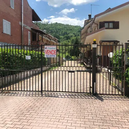 Casa Vacanza Карзоли
